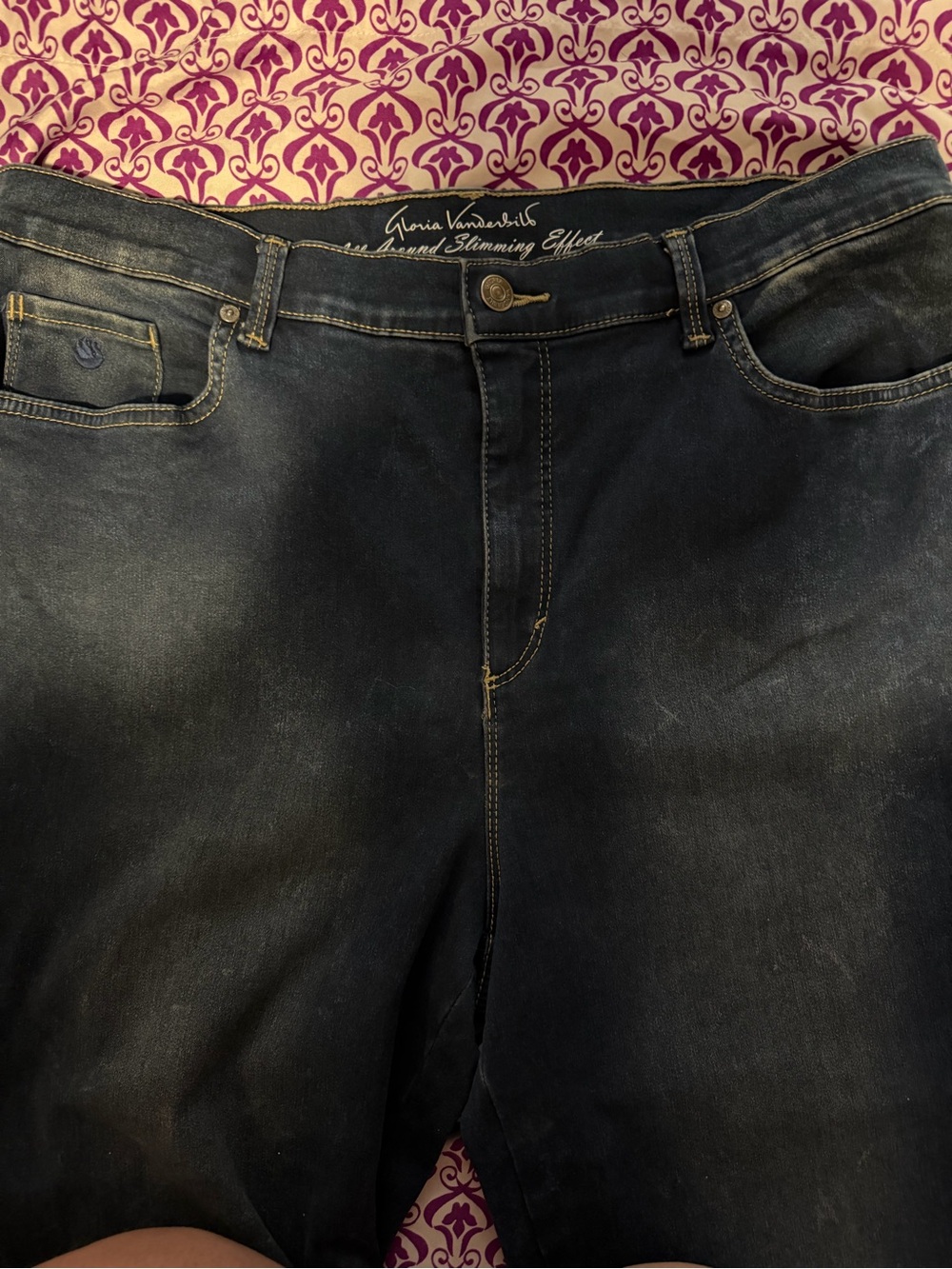 Gloria Vanderbilt women’s Blue Slimming Jeans